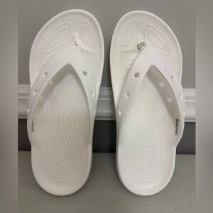 CROCS Classic White slip on Sandals women’s size 8. Only worn once.